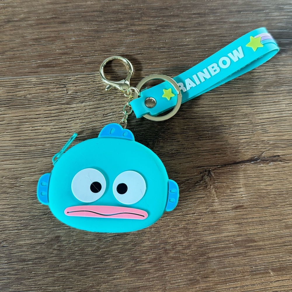 HANGYODON (Sanrio)-NWT Green Rubber Pouch Keychain